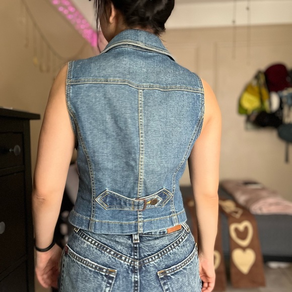 SOLD - Picture 6 of 7